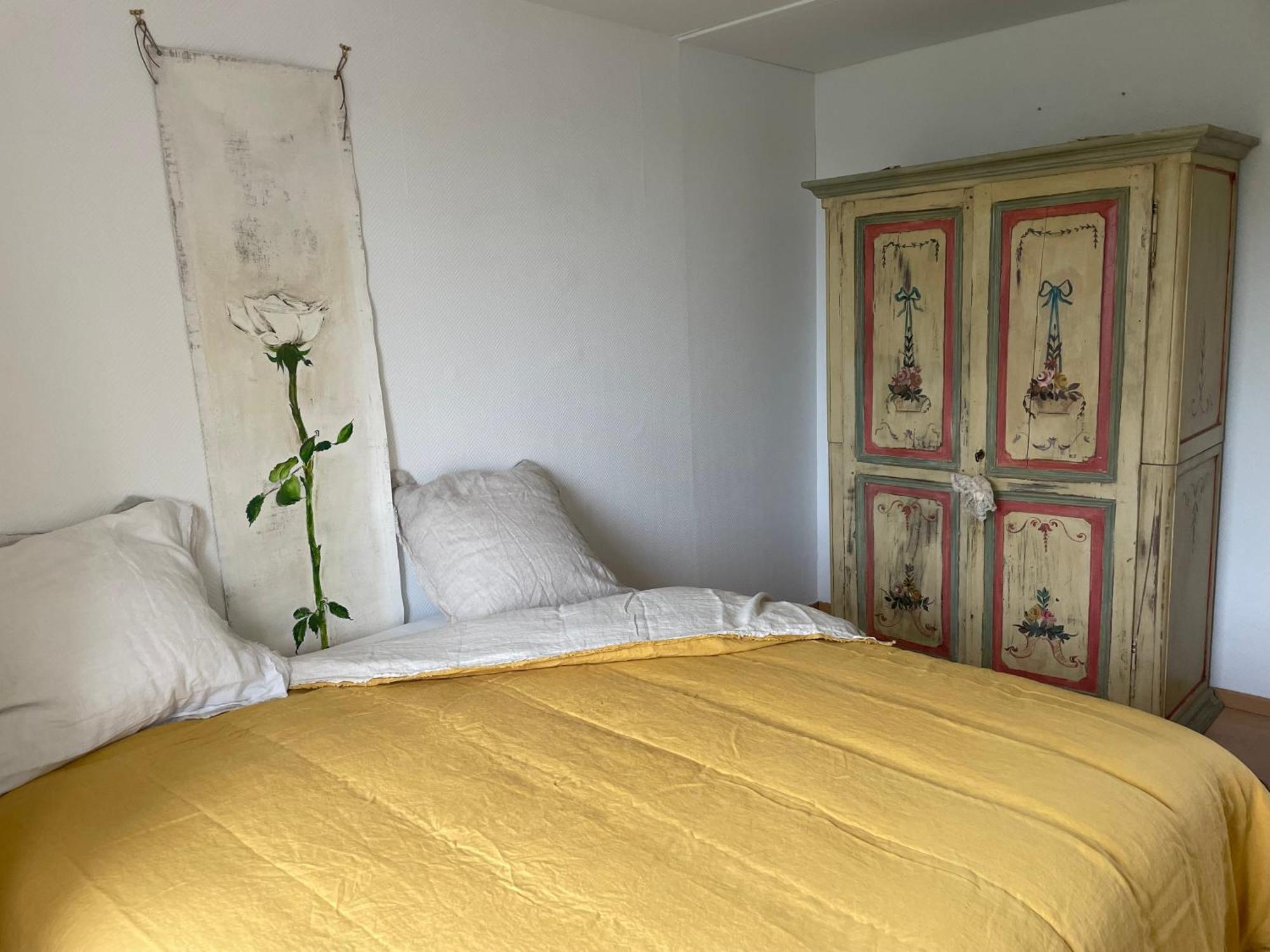 VILLA SPA PERRET-4 Étoiles-PARC de 3 Ha au pied du PARC NATUREL DU VEXIN NORMAND-Châteaux -Nature-Ballades-VTT-Cheval-Golf-À 5 Mn de GIVERNY-Jardins de MONET-Musée IMPRESSIONNISTE-Pour 2 Nuitées SAUNA ou JACUZZI offert en Hiver ou PISCINE en Été ou H Sainte-Genevieve-les-Gasny Esterno foto