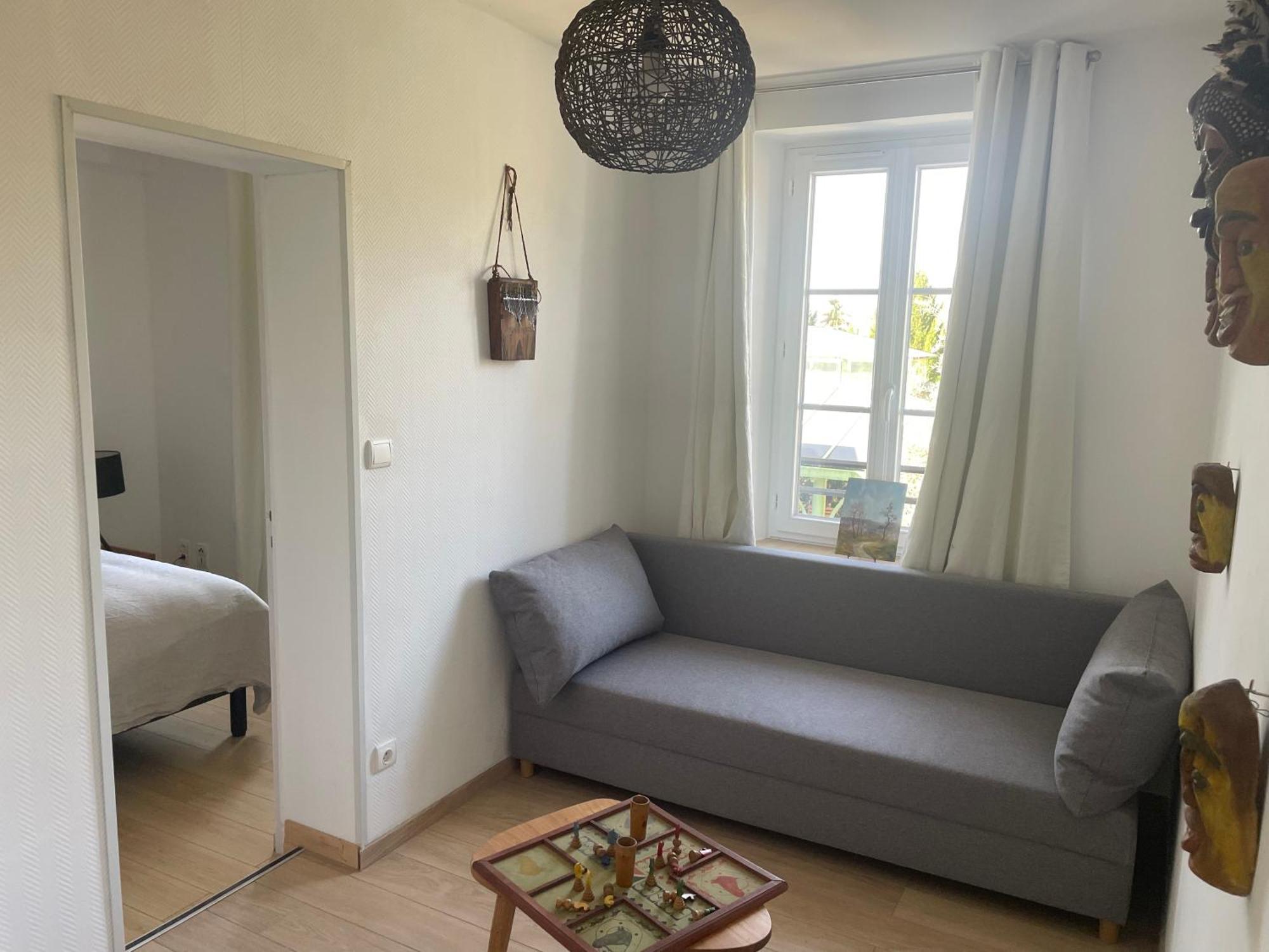 VILLA SPA PERRET-4 Étoiles-PARC de 3 Ha au pied du PARC NATUREL DU VEXIN NORMAND-Châteaux -Nature-Ballades-VTT-Cheval-Golf-À 5 Mn de GIVERNY-Jardins de MONET-Musée IMPRESSIONNISTE-Pour 2 Nuitées SAUNA ou JACUZZI offert en Hiver ou PISCINE en Été ou H Sainte-Genevieve-les-Gasny Camera foto