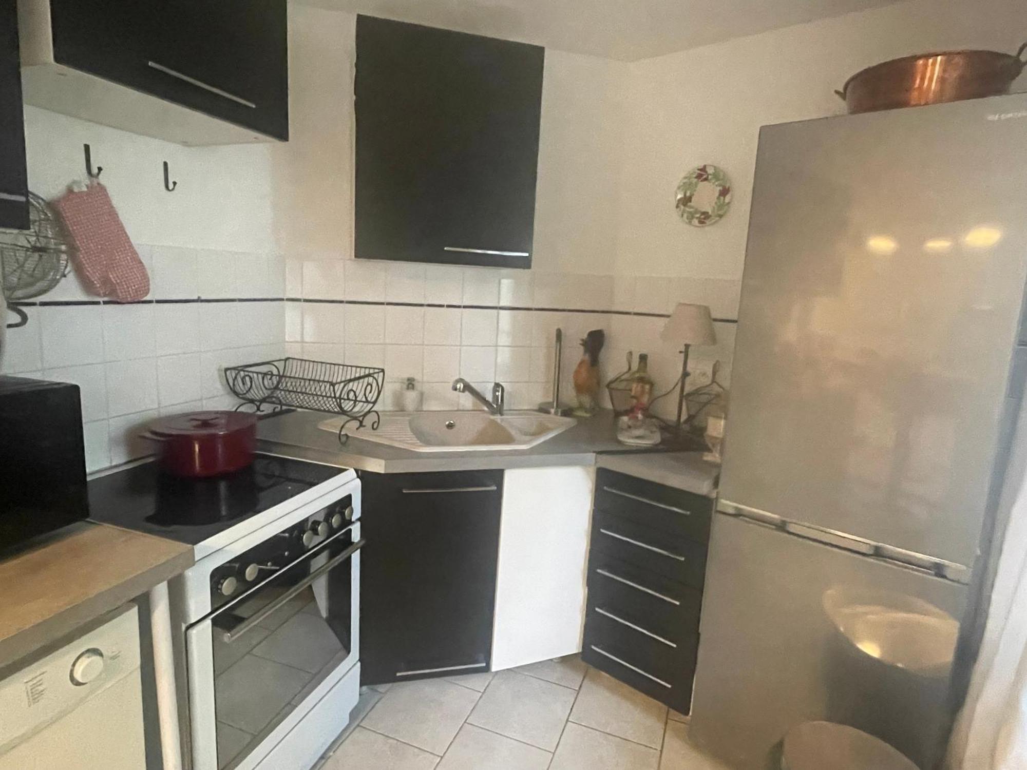 VILLA SPA PERRET-4 Étoiles-PARC de 3 Ha au pied du PARC NATUREL DU VEXIN NORMAND-Châteaux -Nature-Ballades-VTT-Cheval-Golf-À 5 Mn de GIVERNY-Jardins de MONET-Musée IMPRESSIONNISTE-Pour 2 Nuitées SAUNA ou JACUZZI offert en Hiver ou PISCINE en Été ou H Sainte-Genevieve-les-Gasny Camera foto